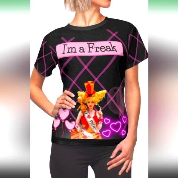 I'M A FREAK WOMEN'S Cut & Sew Tee - Picture 5 of 5